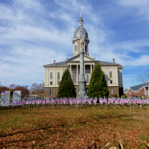 Kiwanis Club Presents Flags of Valor,  Post 64 Legion Among Contributors