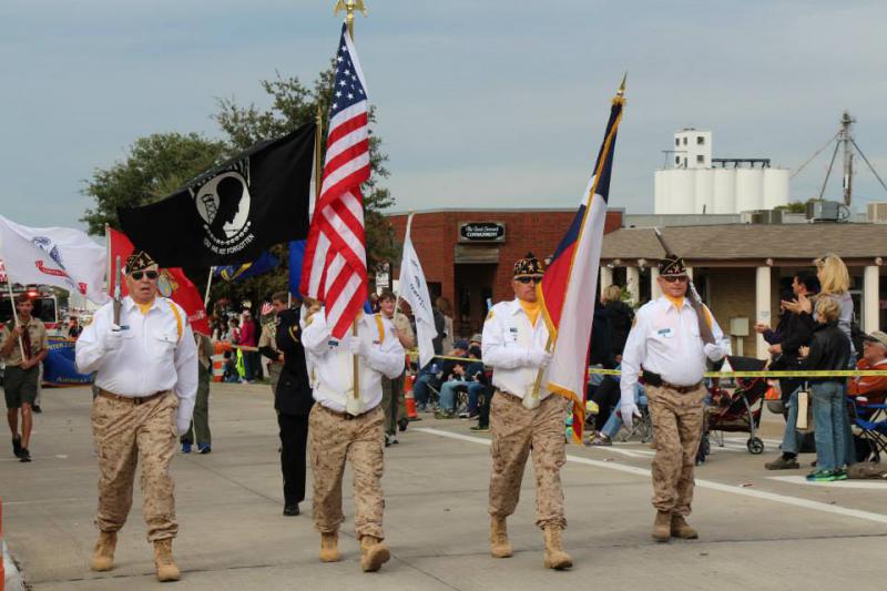 Post 178 Leads Veterans's Day Parade