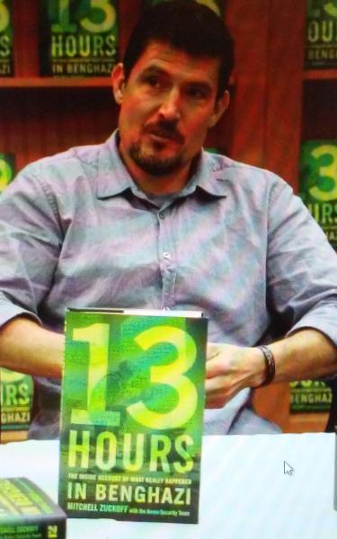 Kris Paronto visits and speaks at Post 32