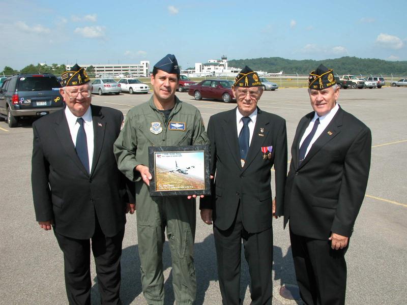130th Airlift Wing Commander Makes Presentation