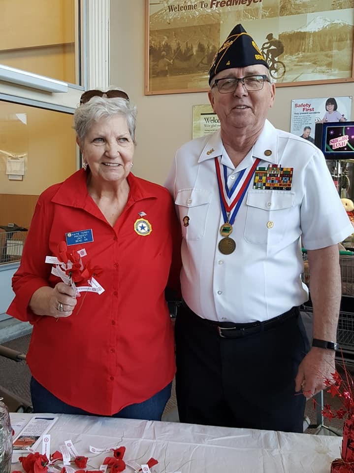 2018 Memorial Day Weekend Poppy Distribution