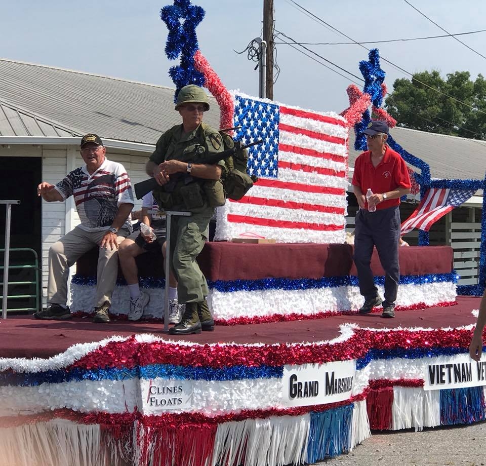 Troutman Holiday Parade Troutman NC The American Legion Centennial