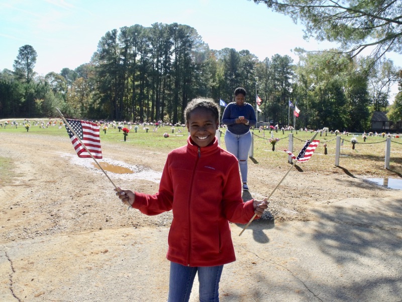 Flagging Of Veteran S Grave Sites November 2017 The American