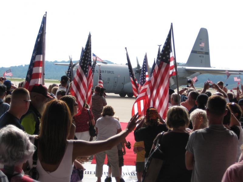 My Daddy Is Coming Home! - 130th Airlift Wing - 7 June 2008