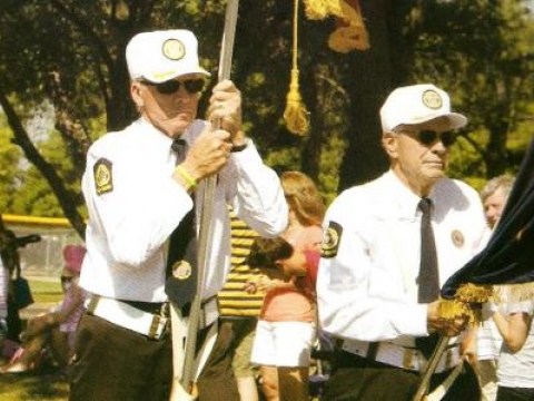 MAPLE PLAIN DAYS