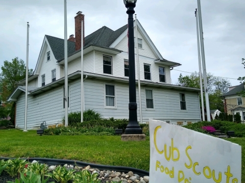 Cub Scout Troop 219 Food Drive