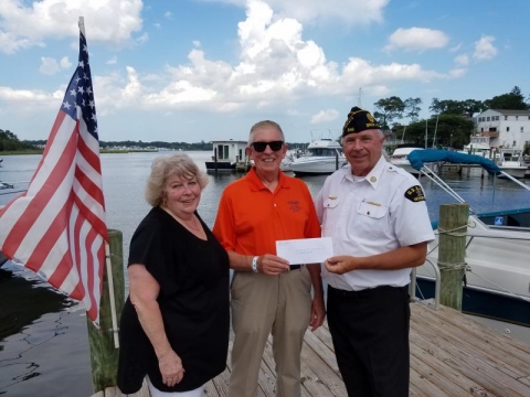 Past NJ State Commander Bob Looby (center) with ladies Aux. member Diane Cody and Post Commnader Skip Amundson at the annual Veterans Picnic