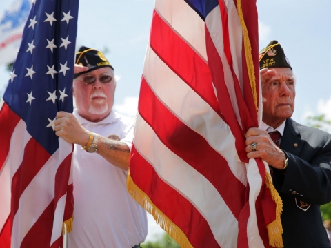 Jerry PIne posts the colors