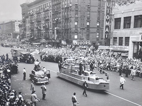 USS Illinois float