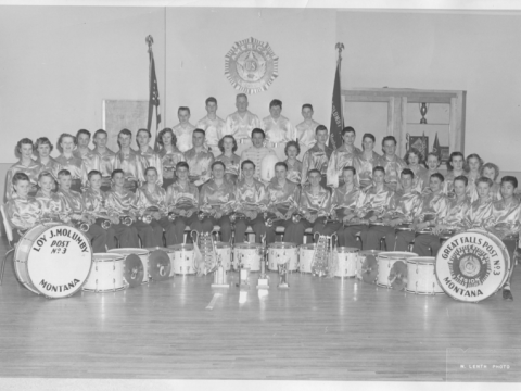 Post 3 Band 