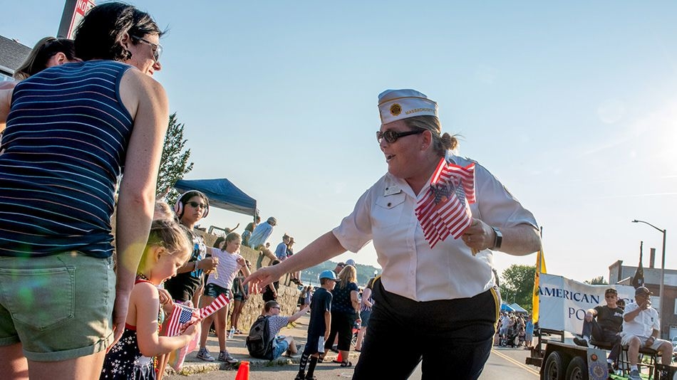 Massachusetts post celebrates centennial in Horribles Parade